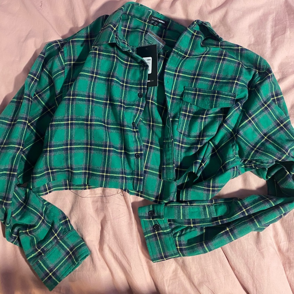fashion nova crop flannel